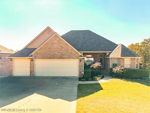 732 Powderhorn Cir, Van Buren, AR 72956