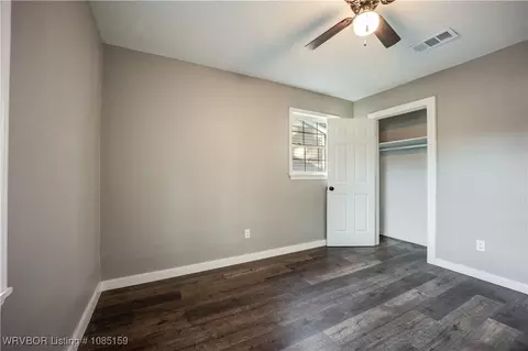 Bedroom - 16 Northwood Dr, Fort Smith, AR 72904 photo 5 of 7