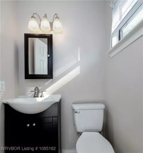 Bath - 2608 N Virginia Ave, Fort Smith, AR 72904 photo 1 of 2