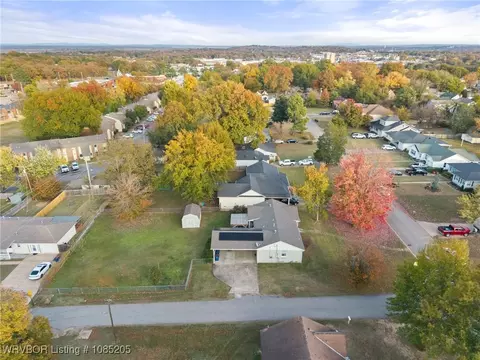View/Area - 4001 S P St, Fort Smith, AR 72903 photo 1 of 6