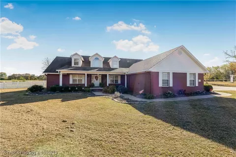 Exterior - 2417 Highway 64, Alma, AR 72921 photo 2 of 4