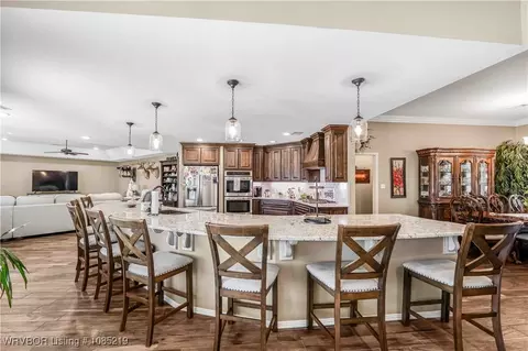 Kitchen - 2417 Highway 64, Alma, AR 72921 photo 1 of 4
