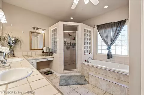 Bath - 3210 Osprey Cir, Alma, AR 72921 photo 2 of 4