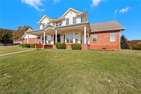 Exterior - 3210 Osprey Cir, Alma, AR 72921 photo 5 of 12