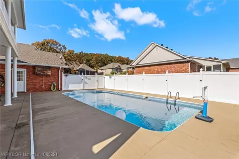 Exterior - 3210 Osprey Cir, Alma, AR 72921 photo 8 of 12