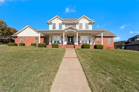 Exterior - 3210 Osprey Cir, Alma, AR 72921 photo 2 of 12