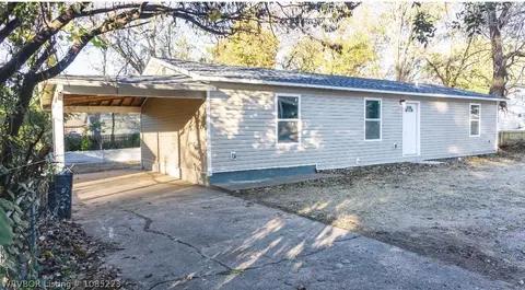605 Cartwright St, Van Buren, AR 72956
