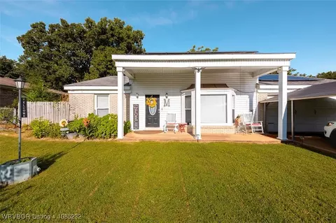 405 Woodland Hills Blvd, Roland, OK 74954