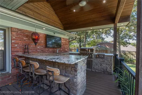 Exterior - 6221 Duncan Rd, Fort Smith, AR 72903 photo 6 of 29