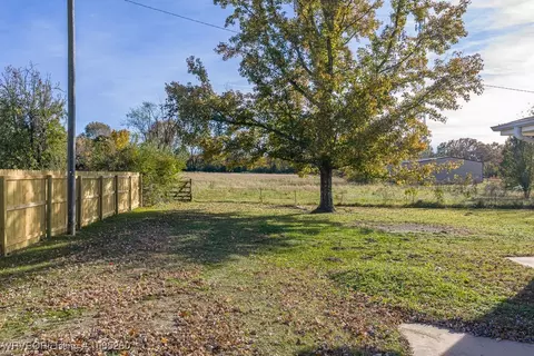 Exterior - 1411 Nixon Rd, Lavaca, AR 72941 photo 10 of 18