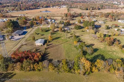 View/Area - 1411 Nixon Rd, Lavaca, AR 72941 photo 6 of 15