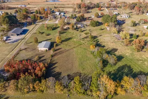 View/Area - 1411 Nixon Rd, Lavaca, AR 72941 photo 5 of 15