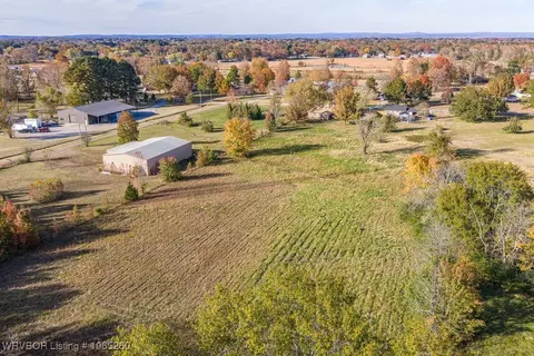 View/Area - 1411 Nixon Rd, Lavaca, AR 72941 photo 2 of 15