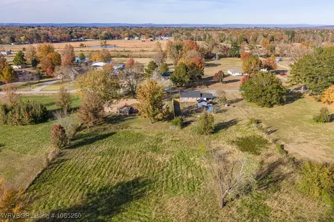 View/Area - 1411 Nixon Rd, Lavaca, AR 72941 photo 9 of 15