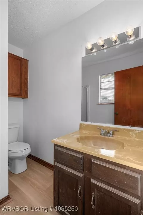 Bath - 1411 Nixon Rd, Lavaca, AR 72941 photo 1 of 4
