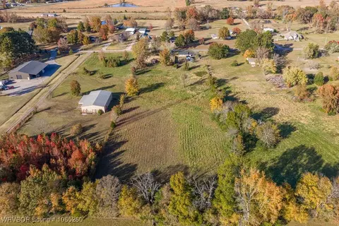 View/Area - 1411 Nixon Rd, Lavaca, AR 72941 photo 4 of 15