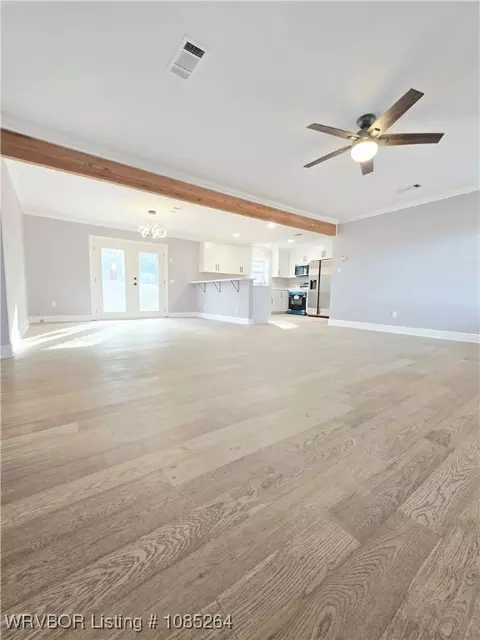 Living - 457 Rodeo Arena Rd, Scranton, AR 72863 photo 2 of 4