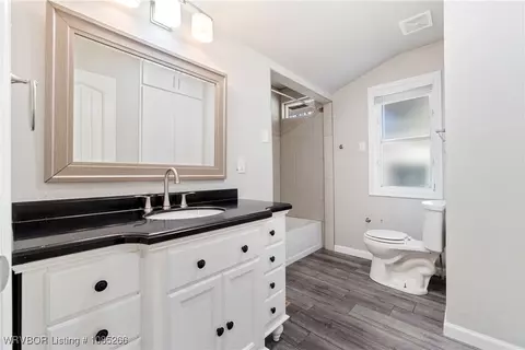 Bath - 1430 N 50 St, Fort Smith, AR 72904 photo 5 of 6