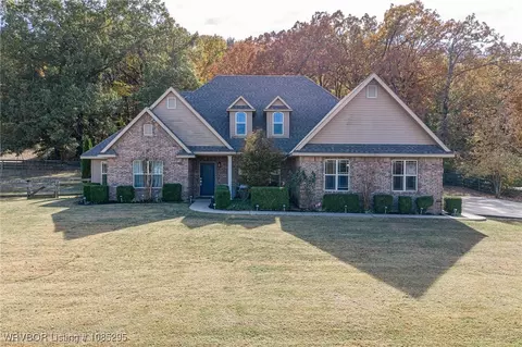 1128 Southfork Ln, Fort Smith, AR 72916