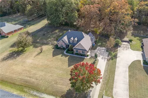 View/Area - 1128 Southfork Ln, Fort Smith, AR 72916 photo 2 of 7