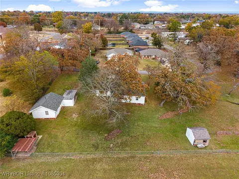 View/Area - 1203 Gerald St, Barling, AR 72923 photo 5 of 7