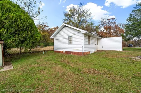 Exterior - 1203 Gerald St, Barling, AR 72923 photo 9 of 13