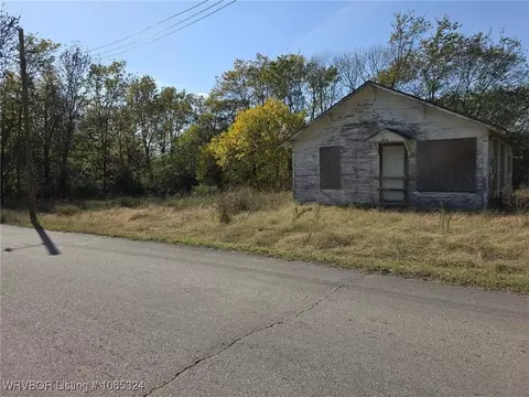 604-606 S 5th St, Paris, AR 72855 photo 3