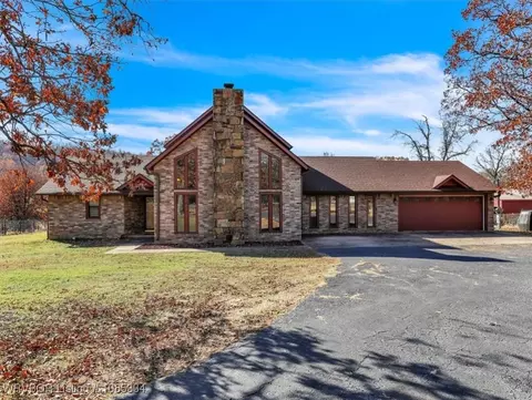 103 E George Ave, Pocola, OK 74902