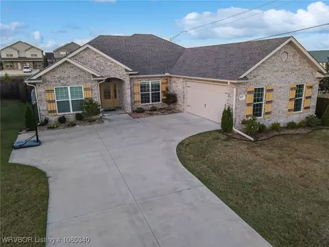 9127 Kayhill Pl, Fort Smith, AR 72916