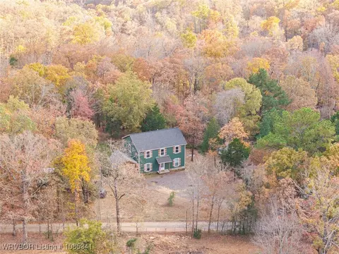18111 Bobcat, Chester, AR 72934