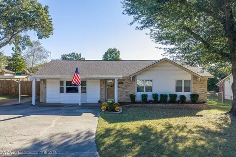 1008 3rd Ter, Barling, AR 72923