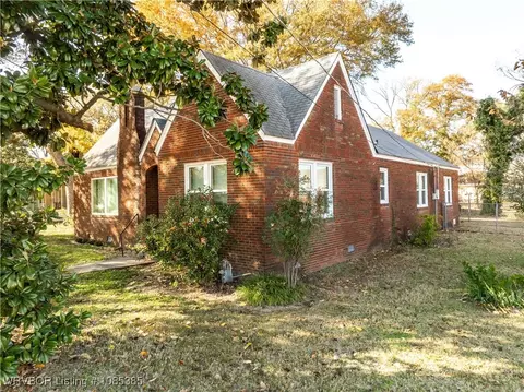 Exterior - 36 Ash St, Alma, AR 72921 photo 3 of 9