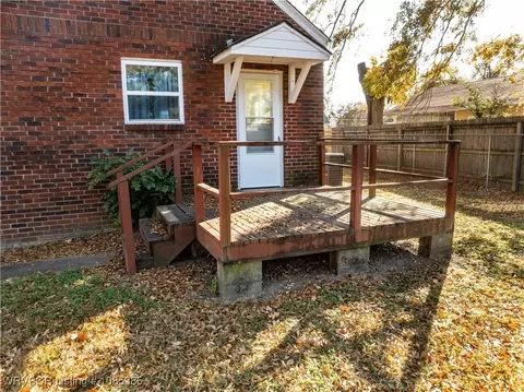 Exterior - 36 Ash St, Alma, AR 72921 photo 5 of 9