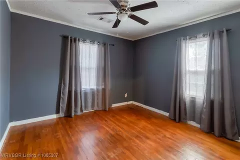 Bedroom - 2116 S P St, Fort Smith, AR 72901 photo 3 of 4