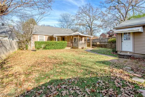 Exterior - 2116 S P St, Fort Smith, AR 72901 photo 11 of 14