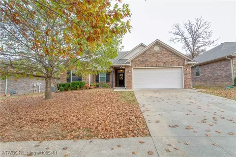 6207 Red Cedar Cir, Fort Smith, AR 72916