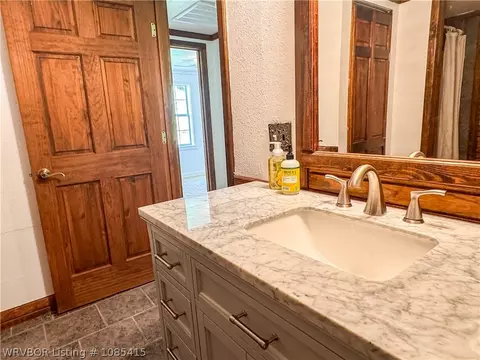 Bath - 59210 Muse Pl, Muse, OK 74949 photo 1 of 3