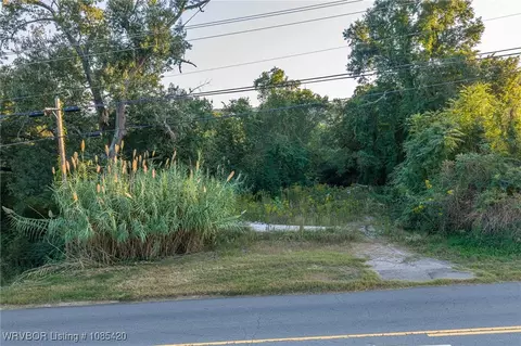 1602 Walnut St, Paris, AR 72855 photo 6