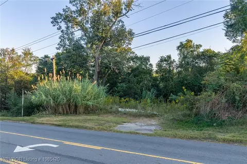 1602 Walnut St, Paris, AR 72855 photo 22