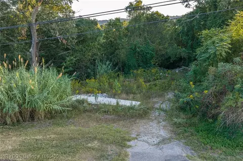 1602 Walnut St, Paris, AR 72855 photo 10