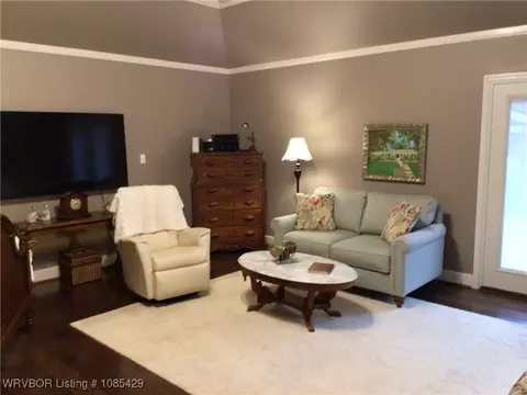 Bedroom - 10413 Seven Oaks Rd, Fort Smith, AR 72908 photo 3 of 5