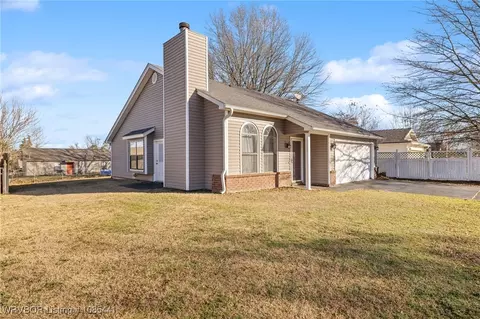 806 Heather Way, Barling, AR 72923 photo 8