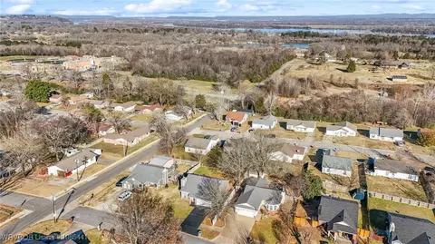 806 Heather Way, Barling, AR 72923 photo 29