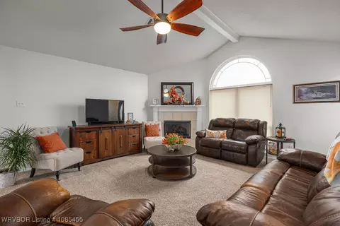 Living - 1106 Ruby Dr, Van Buren, AR 72956 photo 4 of 4