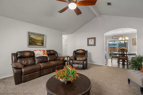 Living - 1106 Ruby Dr, Van Buren, AR 72956 photo 2 of 4