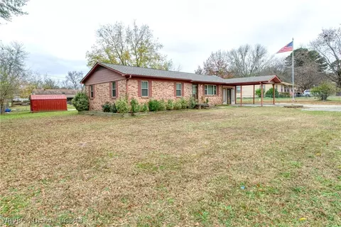 109 E Nashville St, Greenwood, AR 72936