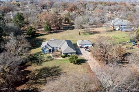 View/Area - 2325 N River Rd, Lavaca, AR 72941 photo 1 of 4