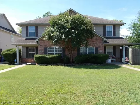 2800 2802 Fairway Hamlet Ct #2800-2802, Fort Smith, AR 72908