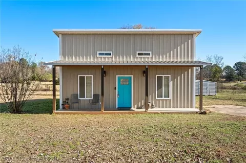 2701 Barnes St, Pocola, OK 74902