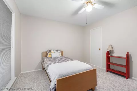 Bedroom - 2202 N River Rd, Lavaca, AR 72941 photo 3 of 3